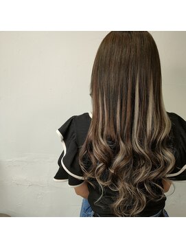 プルエクステのお店ネクスト(NEXT) #ダブルカラー #ブロンドヘアー #バレイヤージュ #ハイトーン