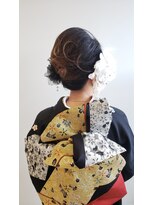 マカナワークス(makana works) 成人式　盛り髪　シニヨン　着物ヘアセット