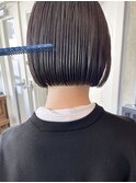前下がりボブ/切りっぱなしボブ/ミルクティーベージュ/ミニボブ