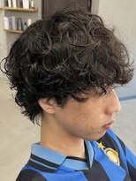 フイ 代々木(Hui)&nbsp;メンズ/アップバング/ツーブロックマッシュ/束感ショート波巻き