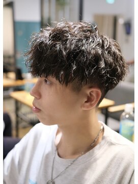 ベロ(BELO) ツイスパ×刈り上げマッシュ