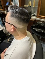 ヤード(YARD)&nbsp;ハイスキンフェード　ハードパートスタイル