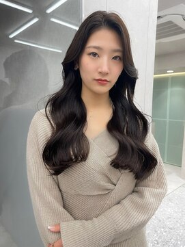 ロンド マーレ 天神大名店(Lond mare) デザインカラー/レイヤーカット/ウェットヘア/オリーブベージュ