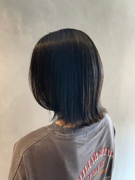 エスケープ トゥ ボナ(ESCAPE to bona.) レイヤーボブウルフ×秋冬の髪質改善ケア くびレイヤー