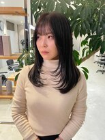 カイラ(KAILA)&nbsp;ロングレイヤー顔まわりレイヤー暗髪カラー艶髪◎杉本