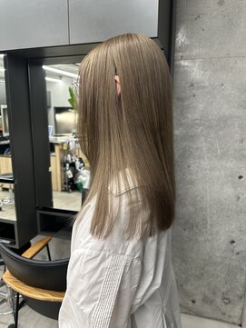 ビューズ(VIEWS) グレージュ/ケアブリーチ/表参道