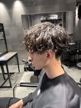 スタッド 松戸(stud. Men‘s) 波巻きツイスパMIXパーマ