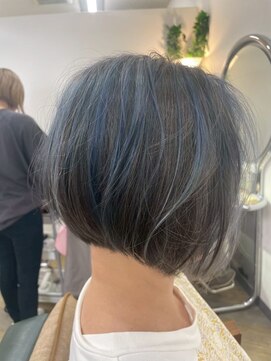 ビィーワンイースト(Be 1 EAST) ボブカット