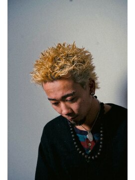 ゴールド 大阪 梅田店(GOALD) ハイトーンスパイキーショート