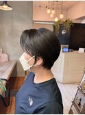 ダークパープルの若返り似合わせ朝ラクナチュラルショート