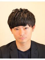 ノイセル(Noisyle)&nbsp;ツーブロック　マット　ビジカジ　ネープレス　メンズスタイル