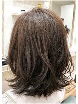 アクルヘアーバイテソロ(AKUR hair by tesoro)&nbsp;ティアミディ