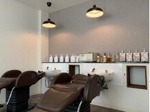 アークヘアデザイン(arc hair design)の雰囲気（ヘッドスパの際には半個室にてリラックスいただけます＊）