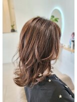 チェルシーヘアーデザイン(Chelsea hair design)&nbsp;外ハネ｜外ハネレイヤー｜ミディアムレイヤー｜刈谷｜美容院