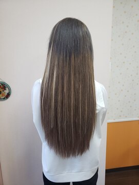 美容室イーナ(e na) すっごいボリューム☆超ロングつけ放題エクステ
