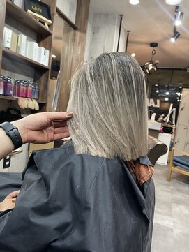 ラフ(LAFF) #黒髪#ボブルフ#ネビージュ#小顔#ワンレン