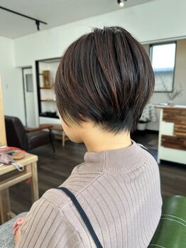 セルヘアー(CELL.HAIR)の写真/≪生えグセを活かしたスタイル提案≫襟足が上に向いてる生えぐせのある方でも◎お手入れがしやすくなる♪