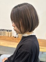 ビューエヒメ(VIEW EHIME)&nbsp;大人ラフウェーブ20代30代40代ボブブラウンスウィングショート