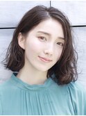 ミディアムボブ/面長/前髪あり/絶壁解消/30代/40代/50代/くびれ