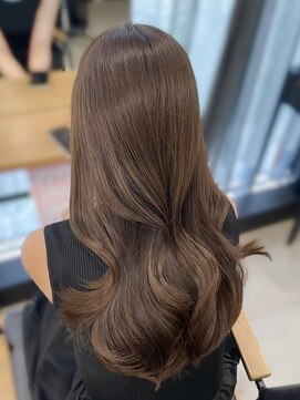 アリュウル 表参道(ALLURE) ワンカラーで作るマロンベージュ×レイヤーカット◯伊藤