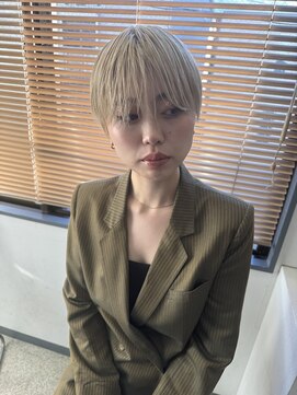 イフ 高崎本店(Ifh) マッシュショート×ホワイトブロンド【高崎】