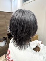 サロンドクオリア(Salon de Qualia)&nbsp;ハイトーンウルフ/ブリーチカラー/ハイトーングレー/S