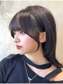小顔似合わせカットフェミニンロングレイヤーラテカラー