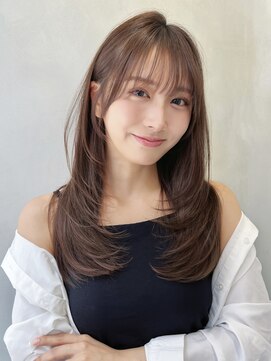 グロー 大宮(GLROW) □ 韓国大宮顔周りレイヤーカットハッシュカットワンホンヘア