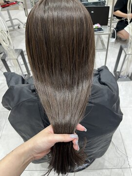 アッドバイケンジ(Add.. by KENJE) オリーブグレージュカラー【戸塚】