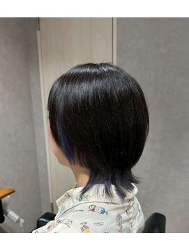 ビス フルール 日暮里店(Vis fleur) ウルフカット/インナーカラー/ブルーカラー