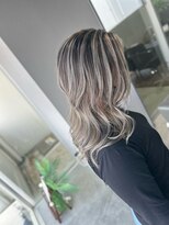 ヴィムヘアー 天神店(VIM hair)&nbsp;トレンドスタイル♪抜け感×透明感ブリーチカラー◎