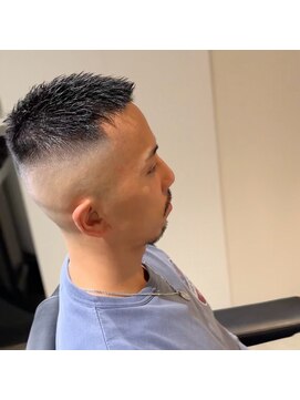 ガニメデ(GANYMEDE) フェードカット[都島/野江/関目/メンズ/メンズカット/バーバー]