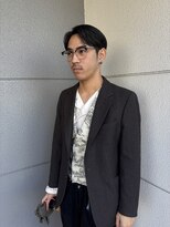 ヘアーアイストゥーレ(HAIR ICI TRE)&nbsp;メンズカットセンターパート刈り上げメンズショート