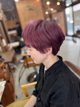 【山本智文】ピンクバイオレットショートカット