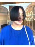 前上がりボブ