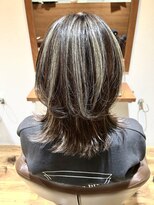 ピスタ(PiSTA)&nbsp;黒髪カタログ/クラゲヘアー/オリーブグレー/千葉駅