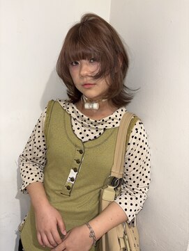 シイ(SIE) 伸ばしかけの方にオススメ☆ボブハイレイヤー