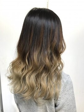 アンク クロス 関内店 ホワイトベージュグラデーション 【mifuyu】