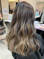 プライズ 池袋店(prize)&nbsp;バレイヤージュオンブレホワイトベージュ