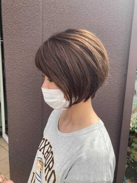 キャンパス(CANPUS) 小顔効果ショートボブ【藤枝/髪質改善/デザインカラー】