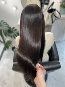 アールサロン アザブジュウバン(Rr SALON Azabu juban) アッシュブラウンカラー×Rr SALON Hydro XE トリートメント