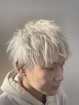 ネウィサリュー 立川(newi saLyu)&nbsp;波巻きパーマ/ハイトーン