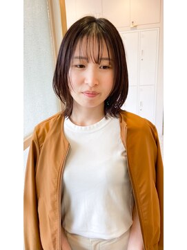 イオエ(ioe) イメチェン/外ハネボブ/ワイドバング/ブルーブラック/美髪