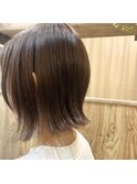前下がりボブ