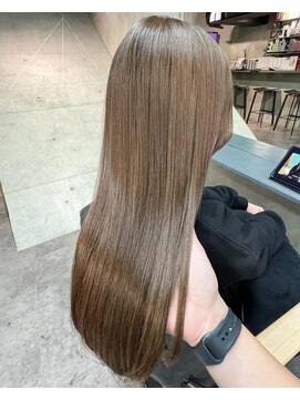 ルート 南堀江(route) アッシュベージュ