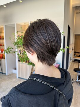 シダミノオ(sida MINOH) 20代/30代/40代/デザインカラー/ハイレイヤー/ショートヘア