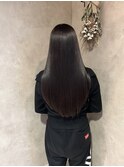 「縮毛矯正で叶える理想のストレートヘア」