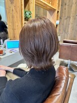 アドラーブル 駅南店(adorable)&nbsp;韓国風ウルフレイヤーカット小顔ひし形ブラウンベージュ