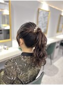ねじりポニーテール