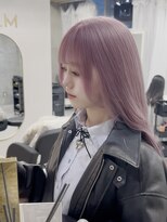 ジィルム(XELM)&nbsp;ハイライトカラーミルクティーベージュレイヤーカット